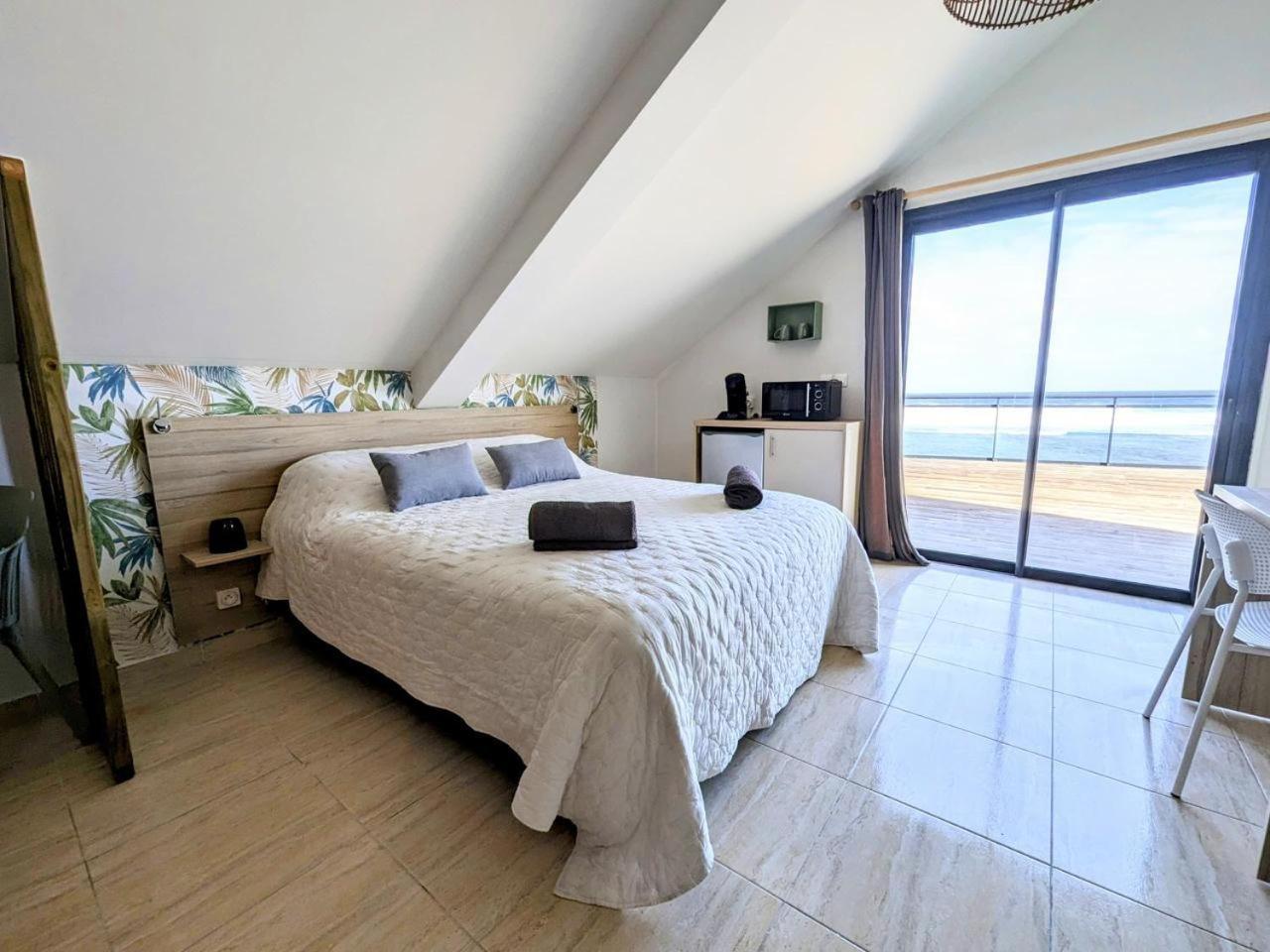 Studio Dauphin - Plage De Saint-Pierre Esterno foto