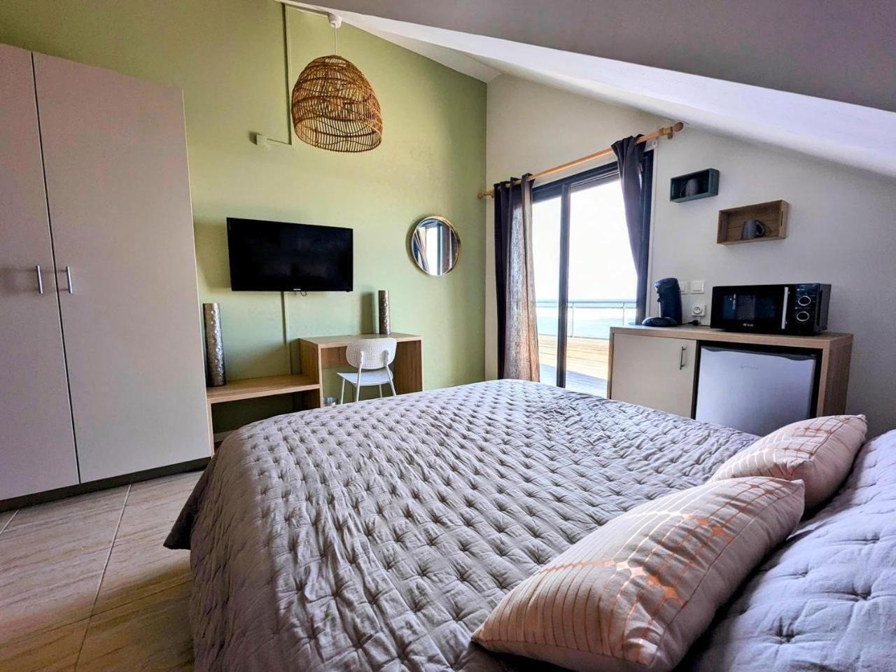 Studio Dauphin - Plage De Saint-Pierre Esterno foto