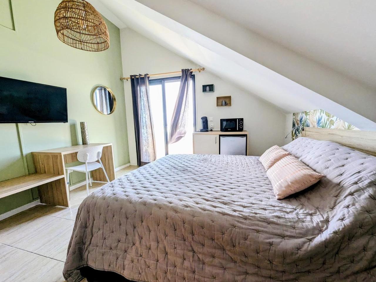 Studio Dauphin - Plage De Saint-Pierre Esterno foto